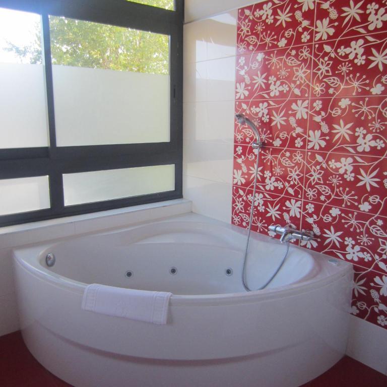 Roomrural Hotel Iru-Bide Lumbier Quarto foto